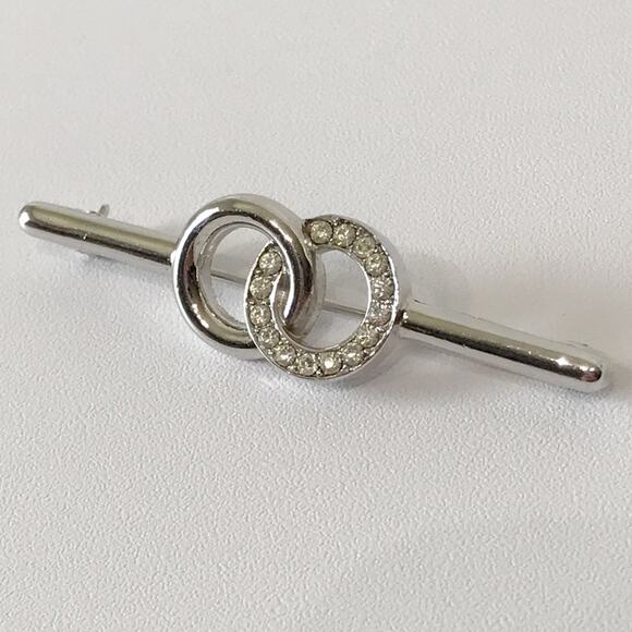 Rare Vintage Crown Trifari Open Double Circle Bar Pin Clear Rhinestone Silver T - Picture 5 of 13